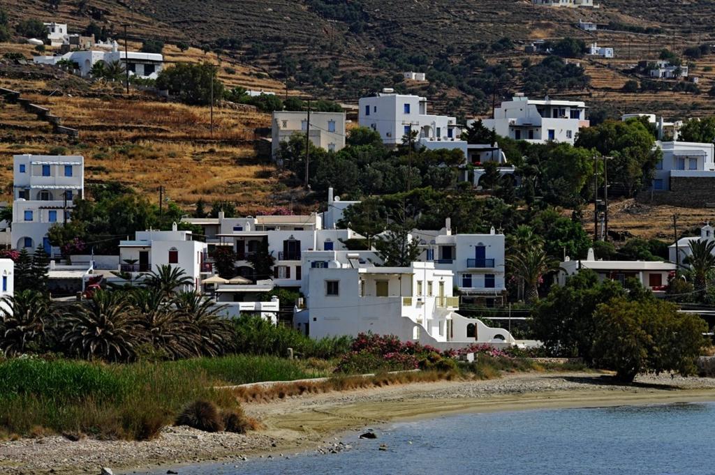 Akrogiali Hotel Agios Sostis  Eksteriør bilde