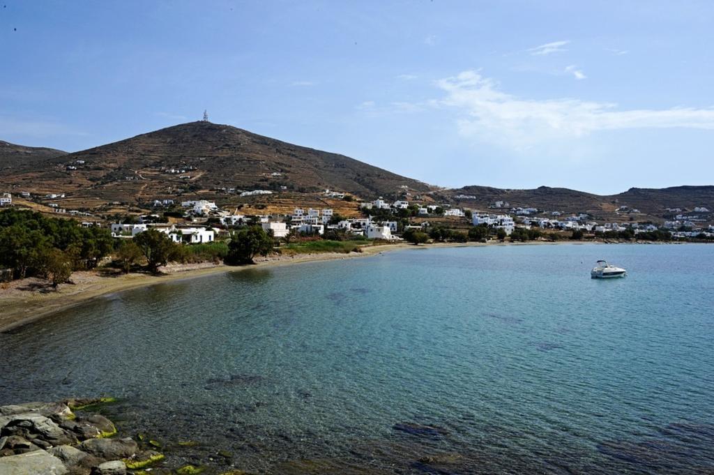 Akrogiali Hotel Agios Sostis  Eksteriør bilde